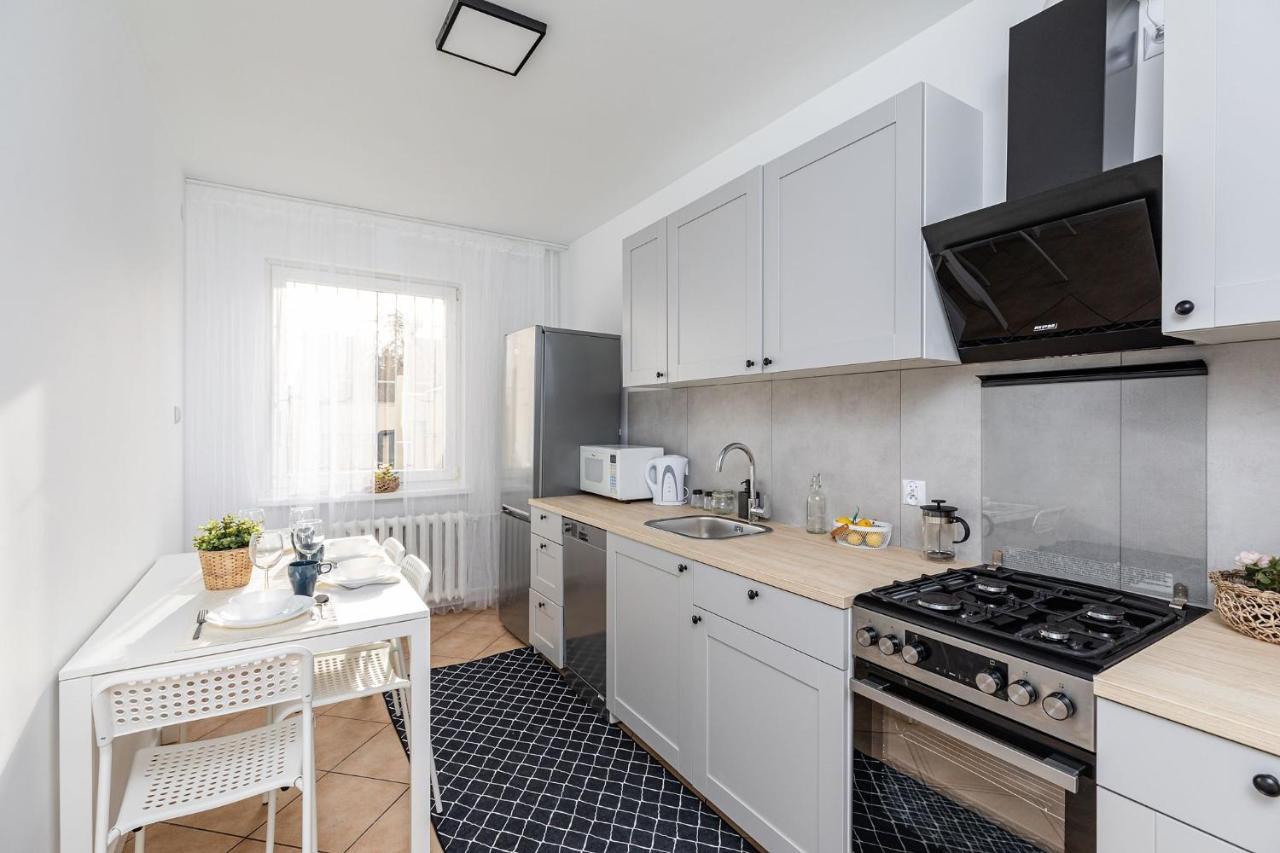 ורשה Room, Pirenejska 20 Cozy Rooms מראה חיצוני תמונה