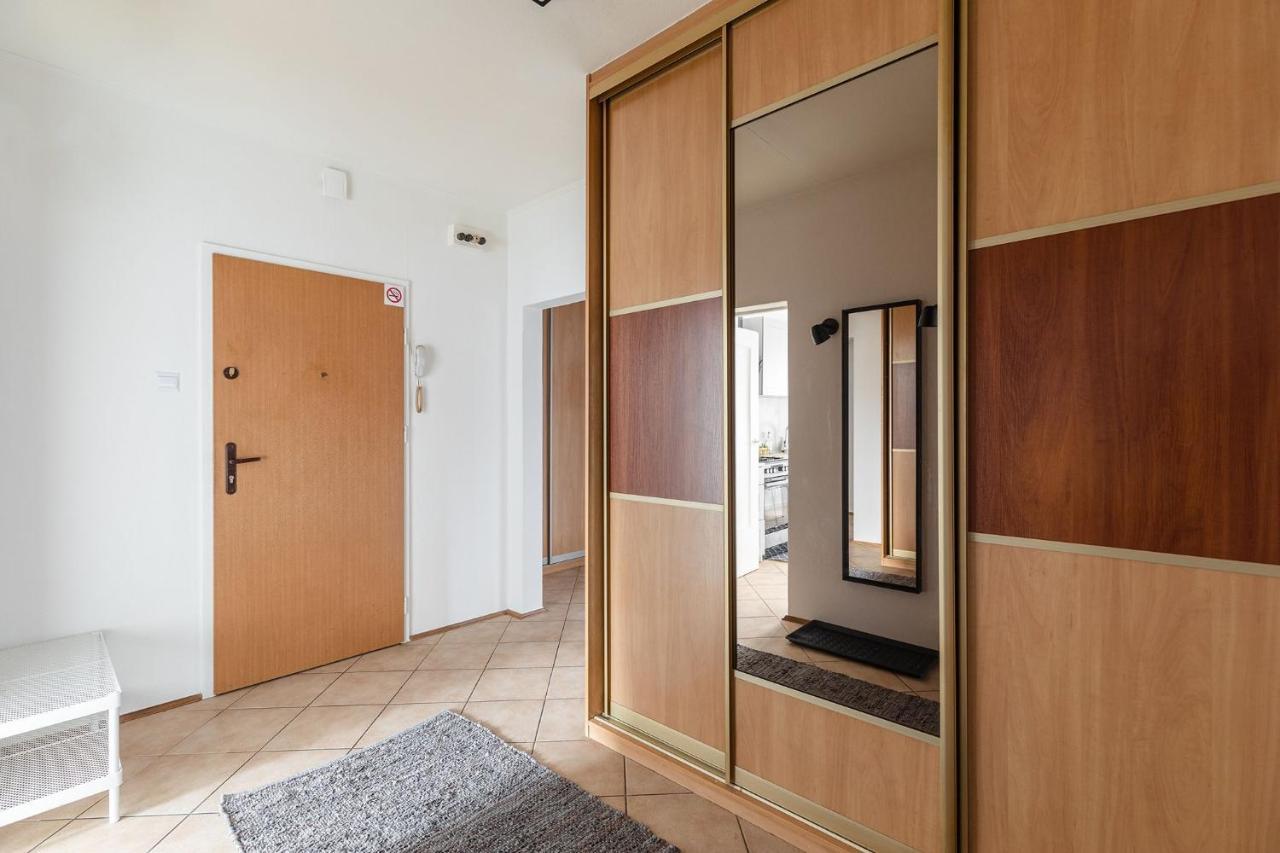 ורשה Room, Pirenejska 20 Cozy Rooms מראה חיצוני תמונה