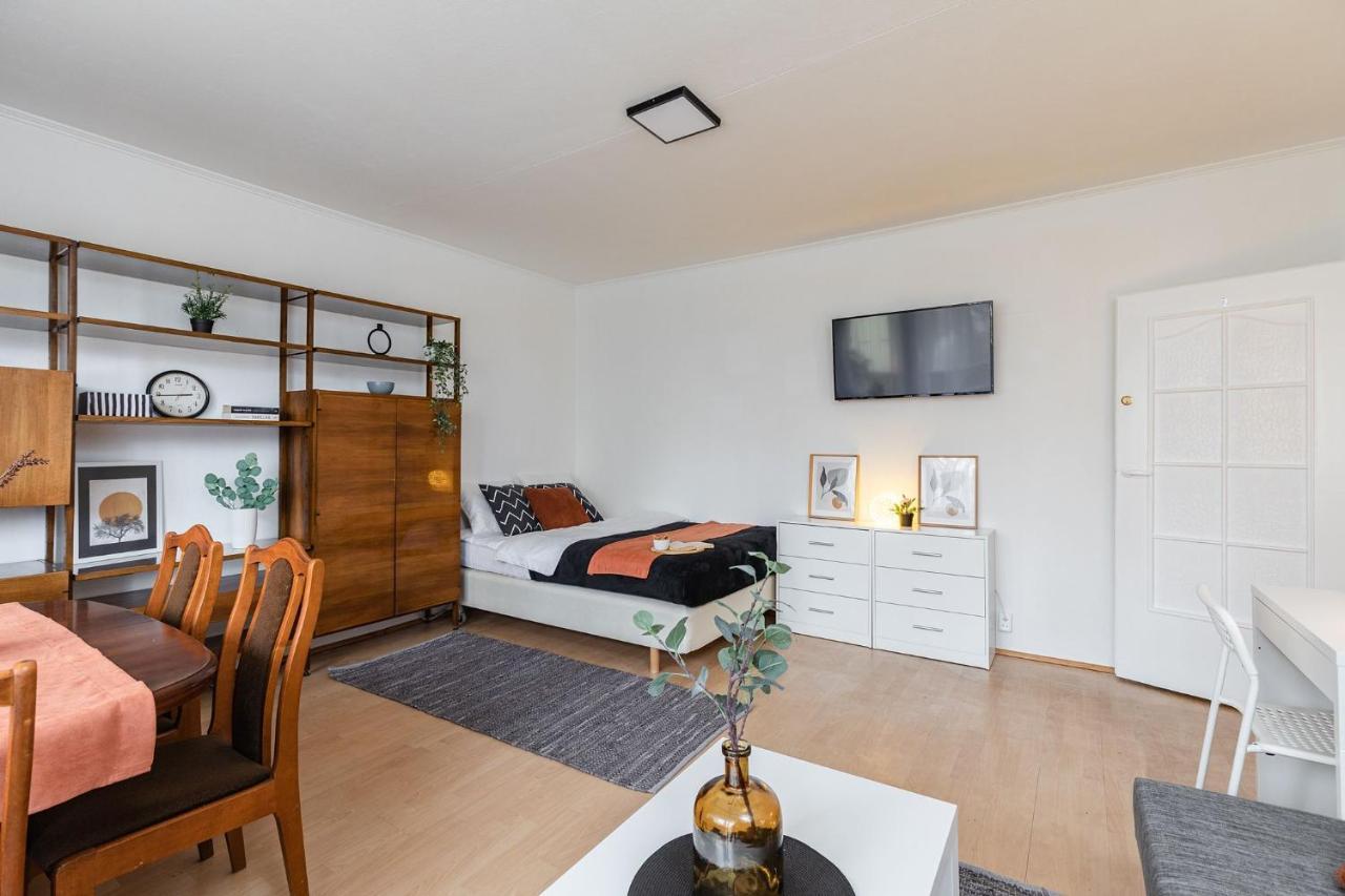 ורשה Room, Pirenejska 20 Cozy Rooms מראה חיצוני תמונה